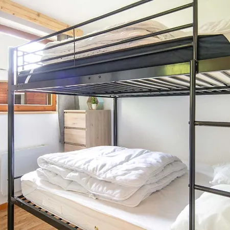 V- Du Bachat Melezes C By Interhome *
